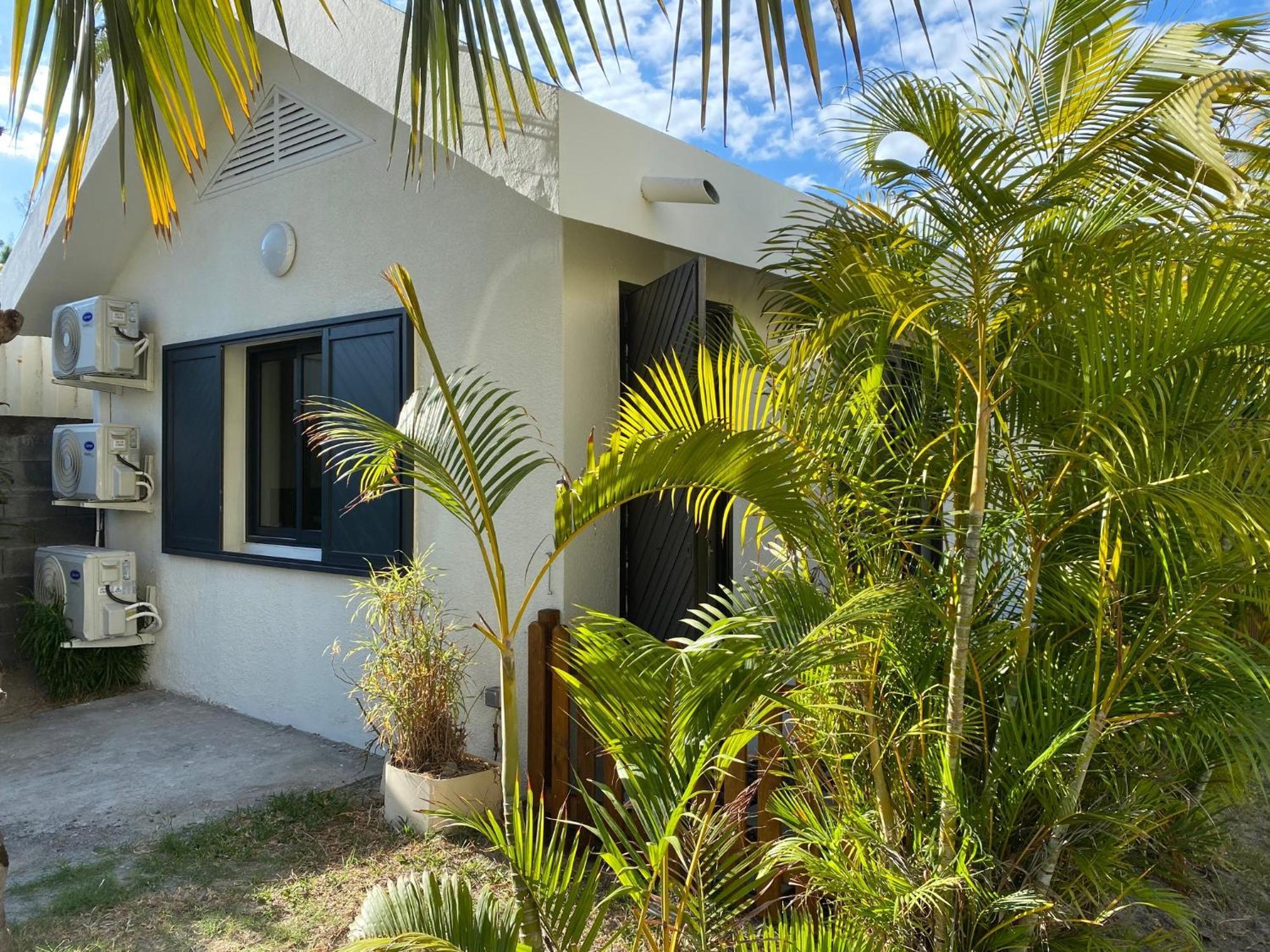 Villa & Bungalow 'Coco Des Sables' Les Pieds Dans L'Eau La Saline Le Bains Eksteriør bilde